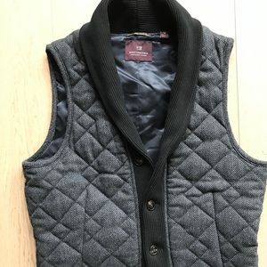 Scotch and Soda vest medium basically brand new!